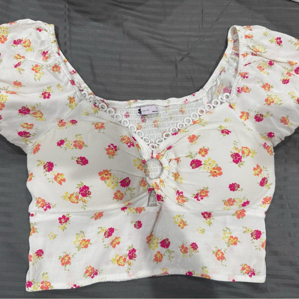 Floral Crop Top with Lace Detail